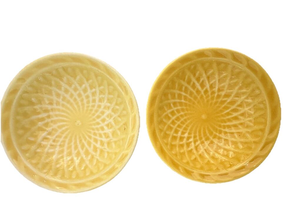 2 HARLEQUIN HLC BASKET WEAVE 3” NUT DISH VINTAGE Yellow Excellent Condition